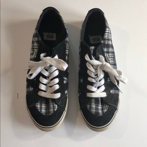 Vans plaid black suede sneakers US 9